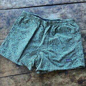 Patagonia Green Patterned Athletic Shorts